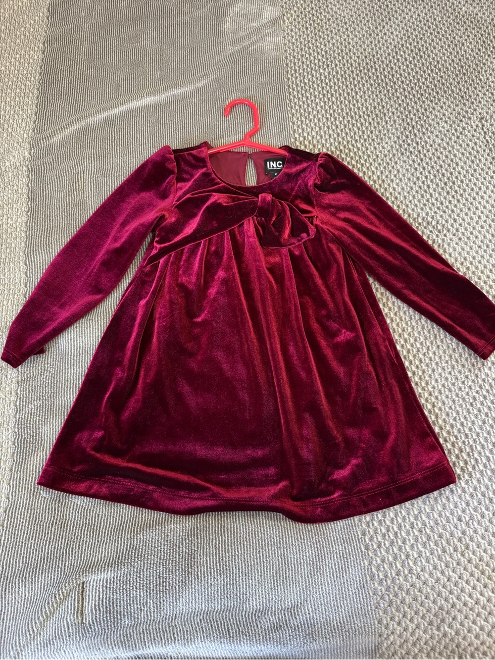 INC International Concepts Girls Velvet Long-Sleeve Dress in Burgundy